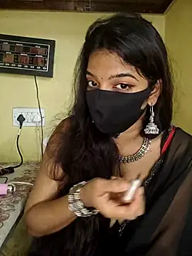 Snapshot of vanika2000 chatting on 07/20/26, 04:16 vanika2000 online show from 07/20/26, 04:16