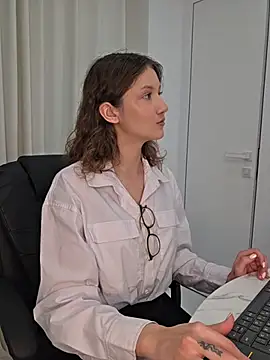 Aria Alves online show from 07/07/26, 04:44