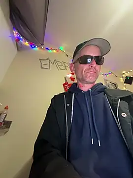 versuncuthung6985 online show from 06/28/26, 10:54