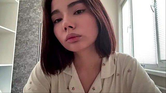 MarylnMonnier online show from 05/25/26, 10:10