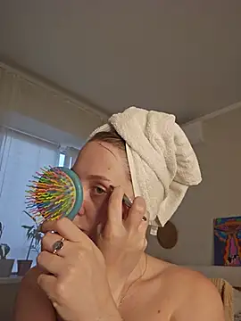 ooopsitscandy online show from 07/19/26, 04:11