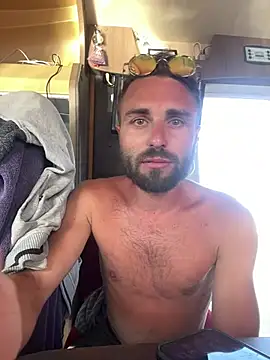 CoCo-F online show from 05/25/26, 04:24