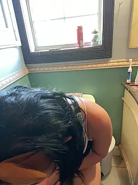 Vanessa Valentine online show from 05/15/26, 12:23