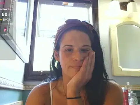 Vanessa Valentine online show from 05/17/26, 02:46