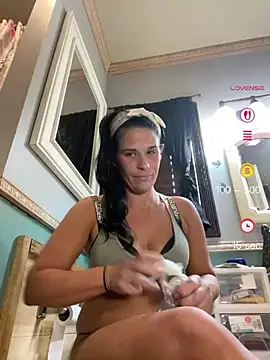 Vanessa Valentine online show from 07/10/26, 02:08