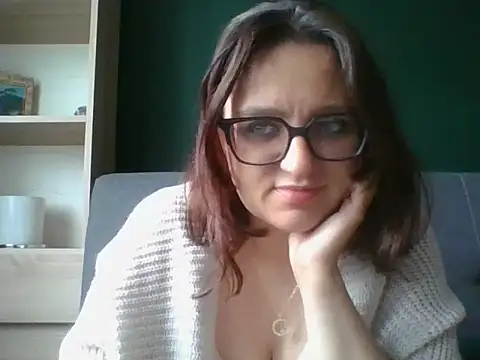 sensual paris online show from 06/11/26, 05:27