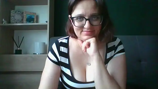 sensual paris online show from 07/14/26, 05:23