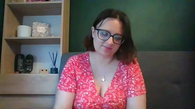 sensual paris online show from 07/27/26, 05:36