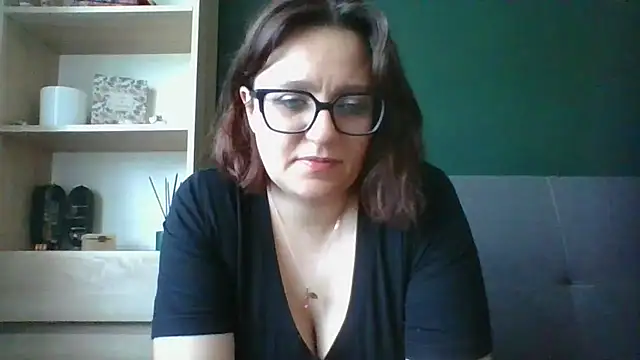 sensual paris online show from 07/30/26, 05:28