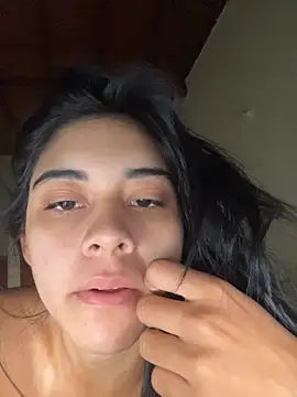 mia moonna online show from 05/25/26, 01:39
