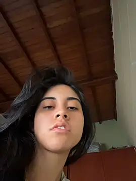mia moonna online show from 06/21/26, 01:57