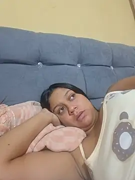 zoehot07 online show from 06/26/26, 10:52