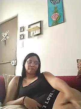 zoehot07 online show from 07/07/26, 03:16