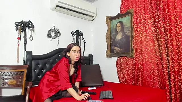 BelindaHedone1 online show from 06/04/26, 06:58