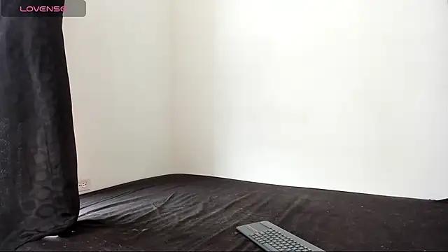 liammendoza98 online show from 06/05/26, 02:56