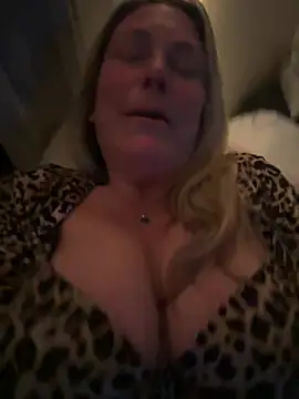 bigtitslivetofuck online show from 03/23/25, 03:21