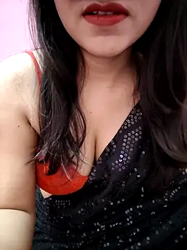Razoee online show from 05/19/26, 08:42