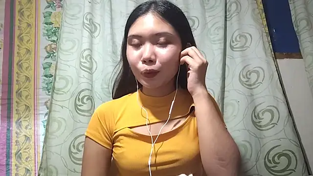 RegenaKhanponaphan online show from 05/08/26, 05:13