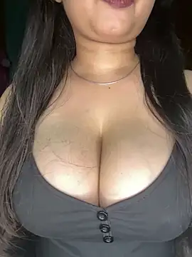 Naughty pooja44 online show from 05/30/26, 07:22