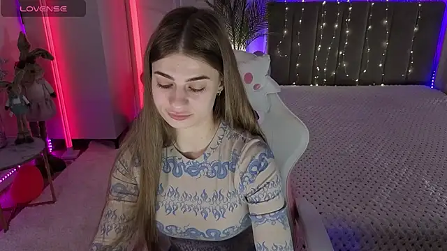 Dayana Mood online show from 04/29/26, 06:50