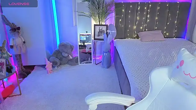 Dayana Mood online show from 06/05/26, 06:52