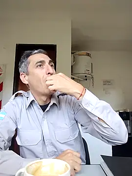 Alejandro83bsf online show from 05/08/26, 08:14