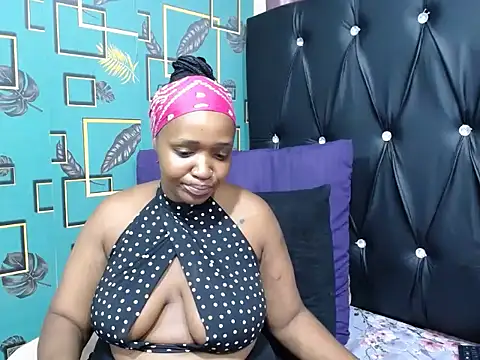 CandyBoobs69 online show from 05/14/26, 02:40