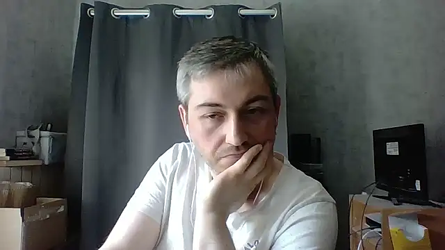 Max541991xx online show from 04/27/26, 01:42