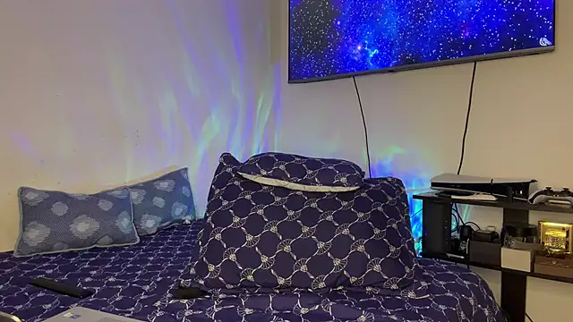 SexxxySquirterStev777 online show from 06/22/26, 01:08