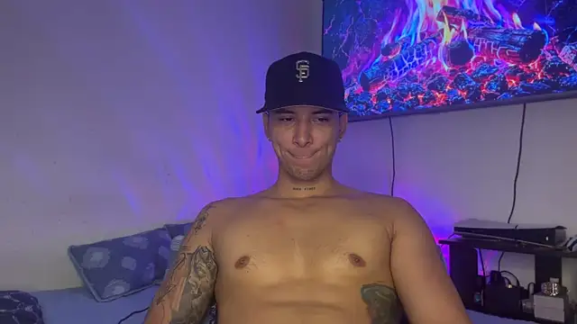 SexxxySquirterStev777 online show from 07/28/26, 03:32