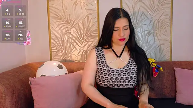 Snapshot of Dalila_5 chatting on 06/22/26, 07:22 Dalila 5 online show from 06/22/26, 07:22