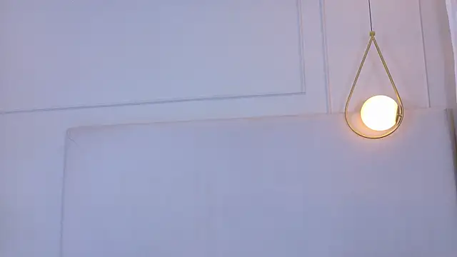 ZoeyPetit online show from 07/22/26, 01:03