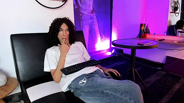 anddy hugecock online show from 07/14/26, 09:09