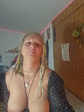 cosmicuddler online show from 06/23/26, 12:30