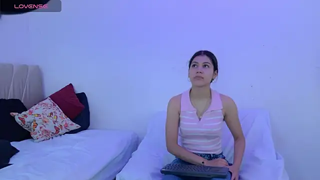 sweetauracouple online show from 06/29/26, 12:16