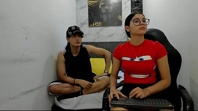 sweetauracouple online show from 07/06/26, 03:03