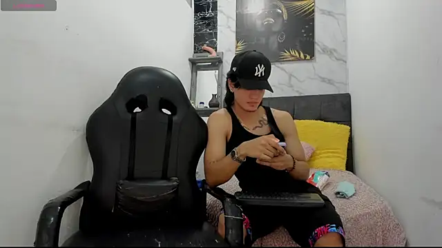 sweetauracouple online show from 07/14/26, 03:00