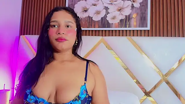 Sara Chanel  online show from 06/05/26, 12:39