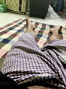 Nira22 online show from 04/27/26, 07:34