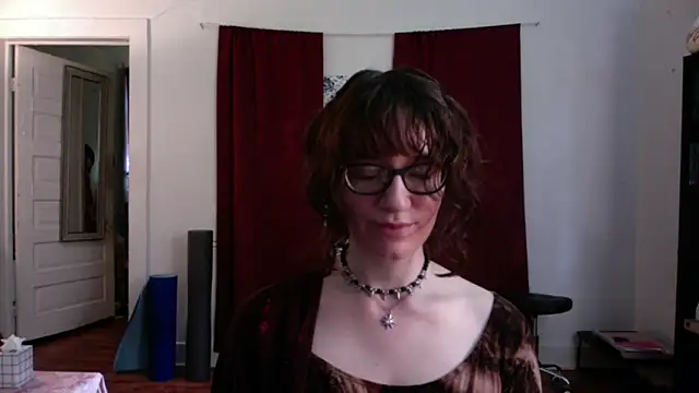 AnnywnBelle online show from 05/12/26, 10:07