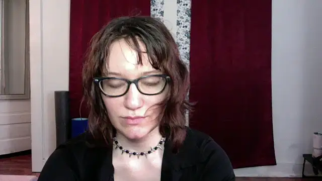 AnnywnBelle online show from 05/22/26, 08:14