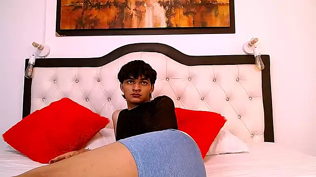 Snapshot of SahirCharm chatting on 06/06/26, 11:59 SahirCharm online show from 06/06/26, 11:59