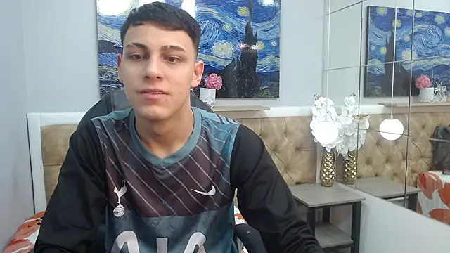 Ethanx18  online show from 05/18/26, 11:27