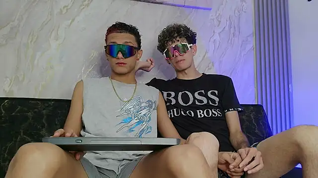 KING BOYS2026 online show from 05/21/26, 01:34