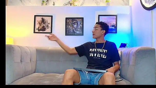 KING BOYS2026 online show from 06/13/26, 01:36