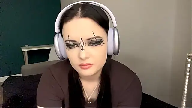 AmbientInvalid online show from 05/18/26, 02:23