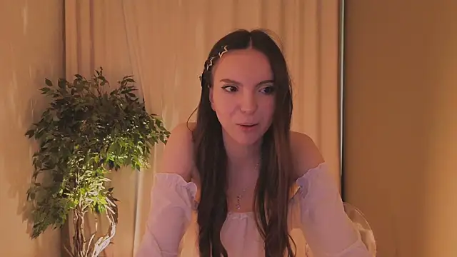 Alice-Lidel online show from 05/17/26, 05:27