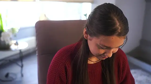 LovettaTinger online show from 04/29/26, 04:05