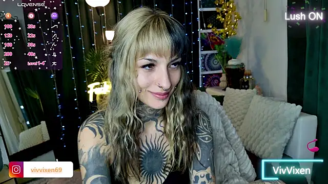 VivVixen online show from 05/30/26, 08:17