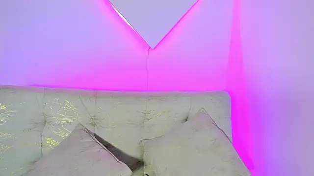 LiaCampbell  online show from 07/07/26, 11:42
